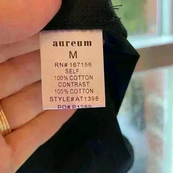 AUREM Black Blouse Women Medium Flowy NWOT, purchased at boutique, ruffles - Picture 6 of 9